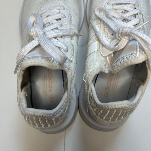 Adidas Swift Run White Sneakers - Women's Size 6 - Picture 4 of 6